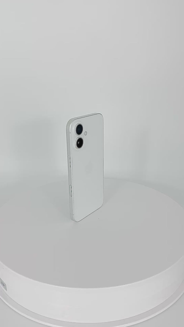 iPhone 16